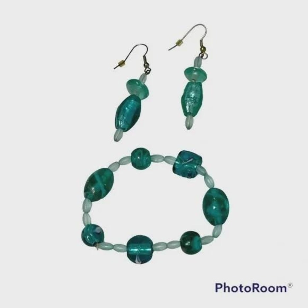 Boho Green Glass Bead Bracelet and Earring Set Matching Coastal Jewelry